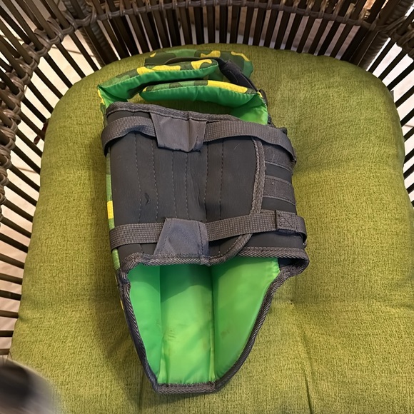 NWOT Outward Hound flotation vest Sz Small - Picture 4 of 5